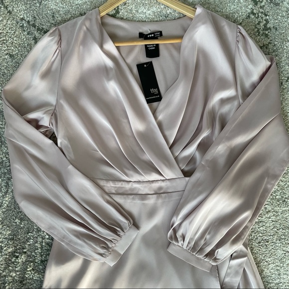 Brand New Satin Long Sleeve Front Wrap Dress- ASOS - Picture 12 of 12